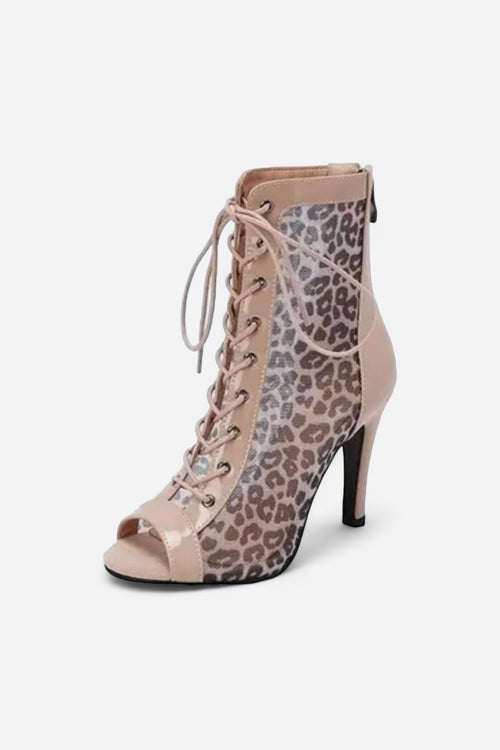 WILD CAT HEELS